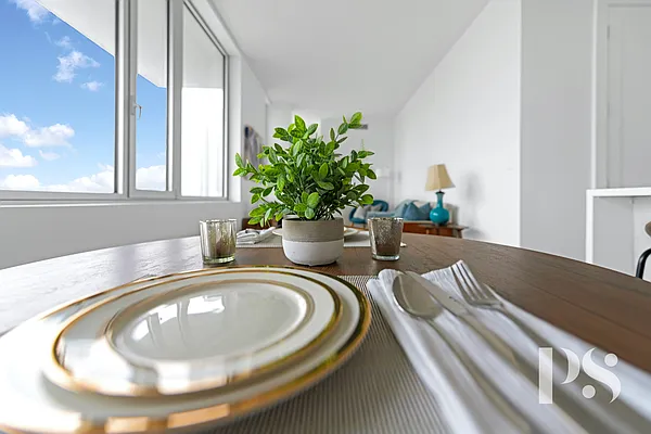 Sold by Compass | media 10