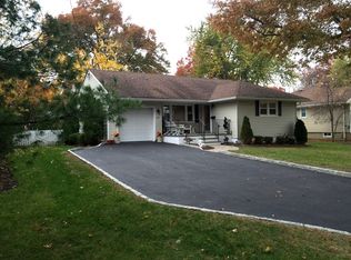 25 Cameron Rd, New Providence, NJ 07974