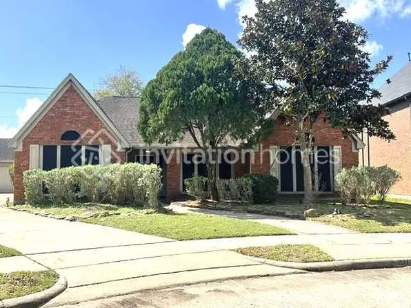 2113 Pleasant Valley Dr, League City, TX 77573