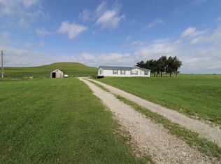 12194 Clarks Creek Rd, Junction City, KS 66441
