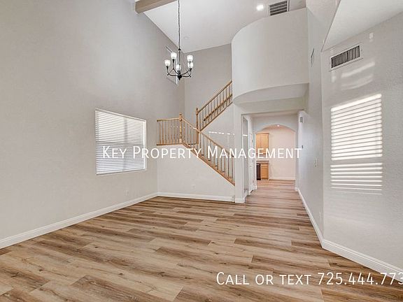 4th image of 11208 Crosseto Dr