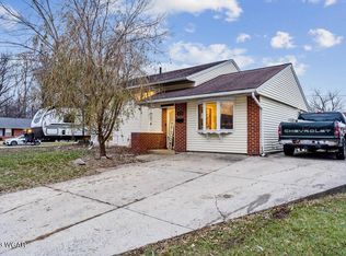 1711 Northlea Dr, Lima, OH 45801