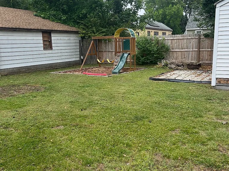 2614 Greenwood Dr — Photo 21