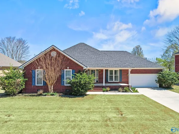 7105 Horse Hollow Dr SE, Owens Cross Roads, AL 35763