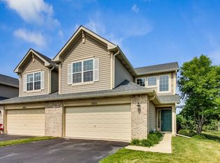 1495 S Candlestick Way, Waukegan, IL 60085