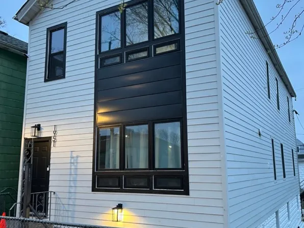 1951 W 21st St #G, Chicago, IL 60608