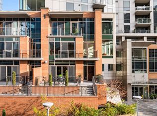 10652 NE 9th Pl #TOWNHOUSE 11, Bellevue, WA 98004