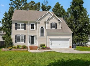 4112 Cara Hill Ct, Chester, VA 23831