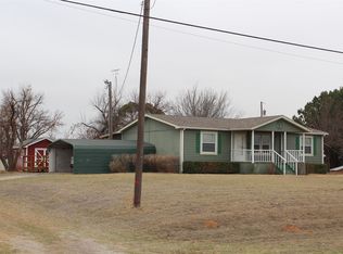 601 Carothers Ave, Rochester, TX 79544