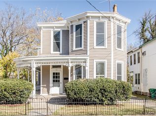 23 S South St, Petersburg, VA 23803