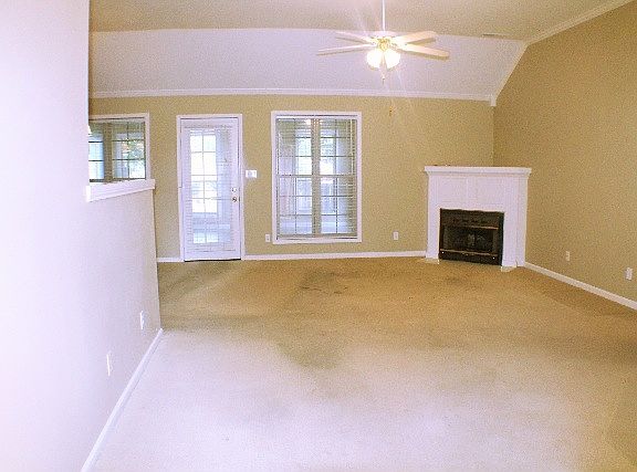 3rd image of 113 Glen Mary Dr