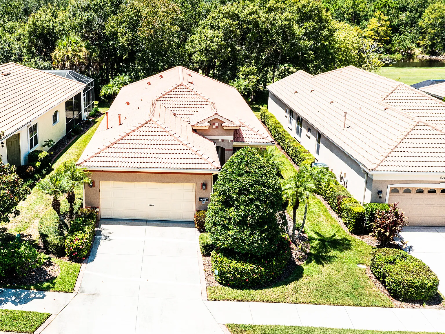 2 bed, 1818 sqft, $2,700 — Photo 4