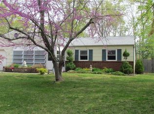 17 Country Club Blvd, Little Egg Harbor, NJ 08087