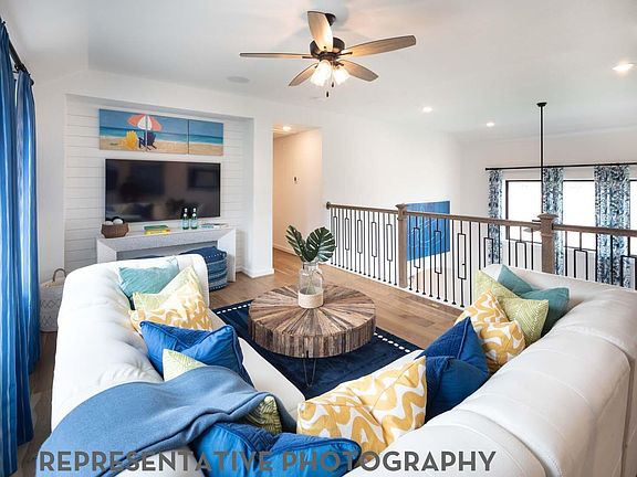 7th image of this home