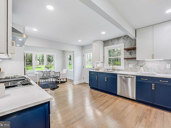 4th image of 9307 Saint Marks Pl