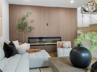 972 Sapphire St, San Diego, CA 92109