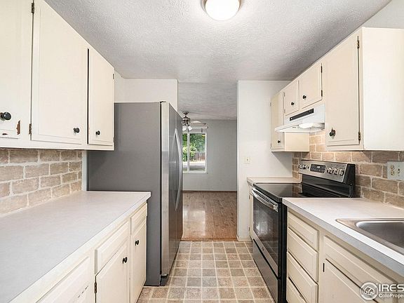 5th image of 1069 Ponderosa Cir