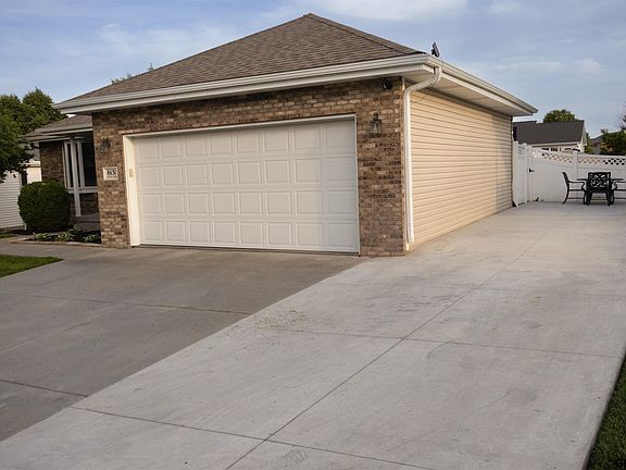 5th image of 8631 Lavender Cir