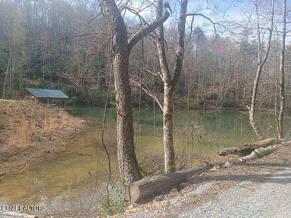 3rd image of Waters End Rd