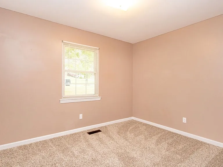 5428 Country Village Dr — Photo 15