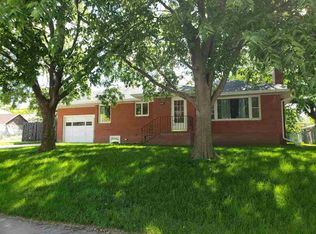 404 Howard Ave, Curtis, NE 69025