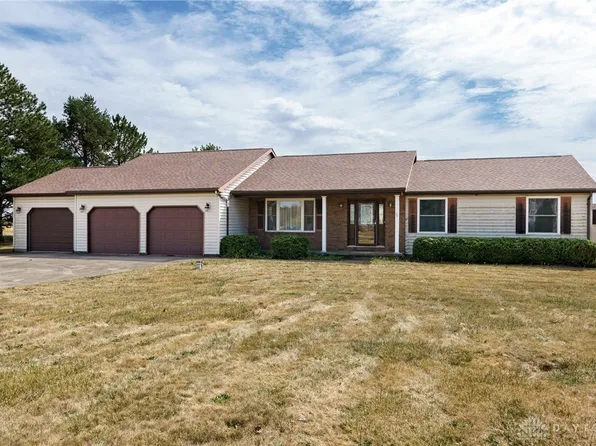 17212 Sharp Rd, Sidney, OH 45365