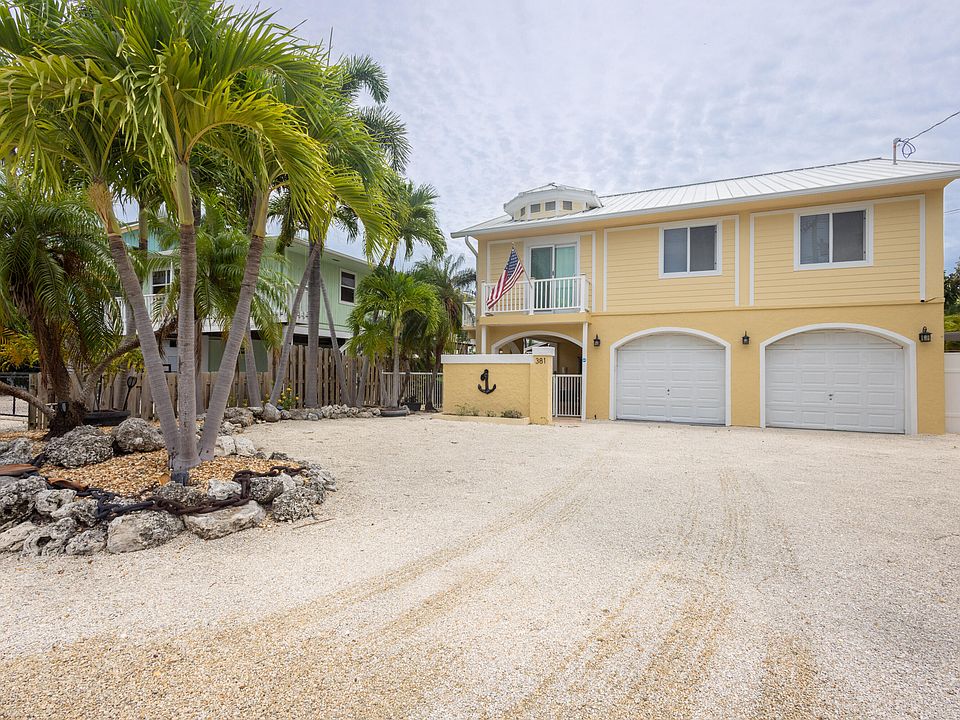 1st image of 381 Caribbean Dr E