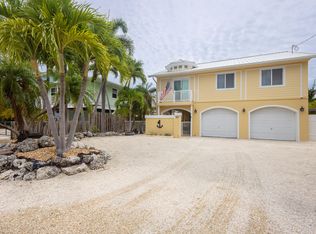 381 Caribbean Dr E, Summerland Key, FL 33042