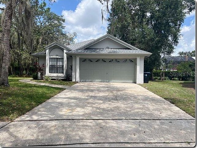 1st image of 8003 WOODFARE COURT