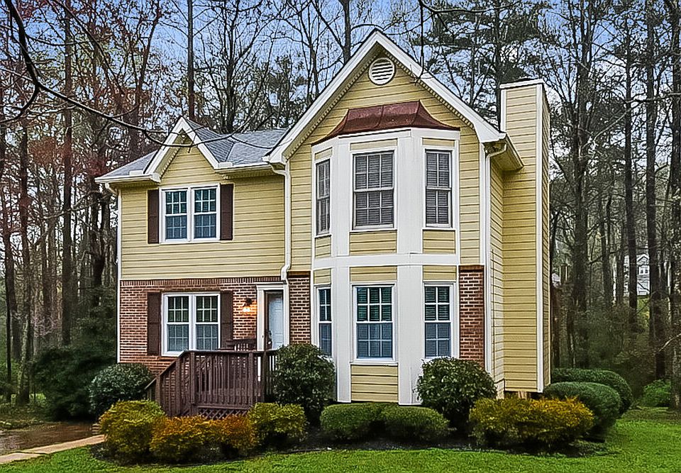 1st image of 2466 Zachary Woods Dr NW
