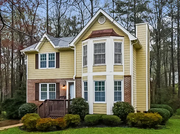 2466 Zachary Woods Dr NW, Marietta, GA 30064