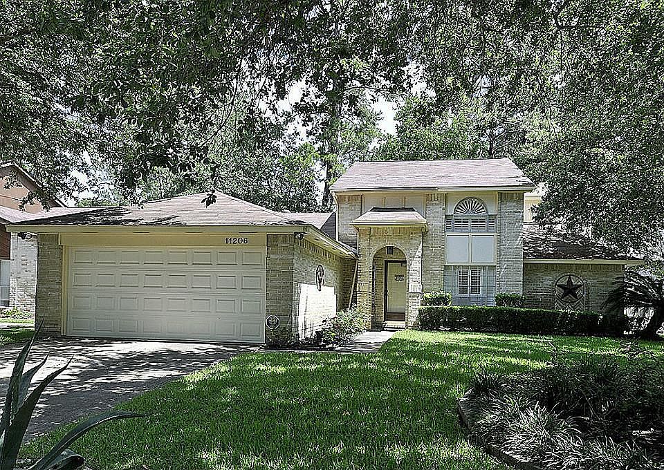 1st image of 11206 Crooked Pine Dr