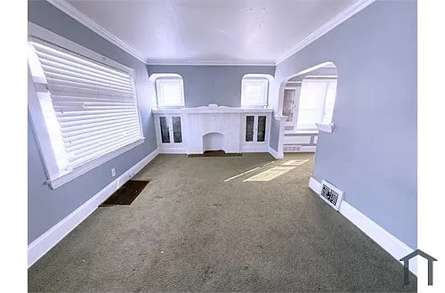 14410 Kingsford Ave Photo 1