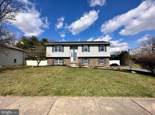 133 Donegal Dr, Elizabethtown, PA 17022