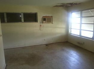 313 Winged Foot Rd, Palm Springs, FL 33461