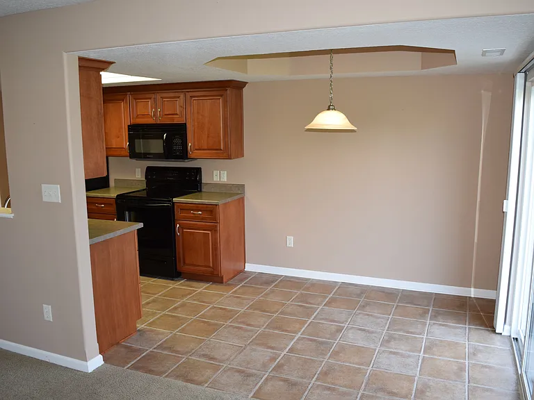 10039 Oak Trail Rd — Photo 9