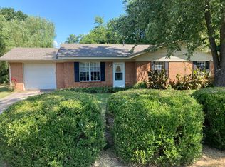 405 E South St, Tahlequah, OK 74464