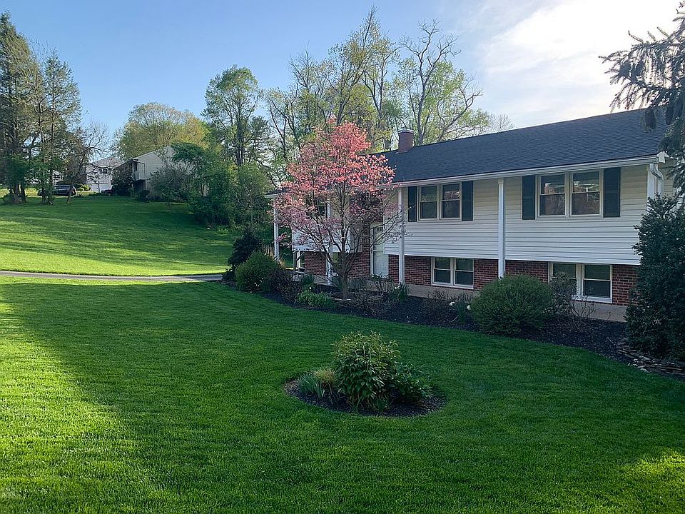 1st image of 2719 Park Heights Dr