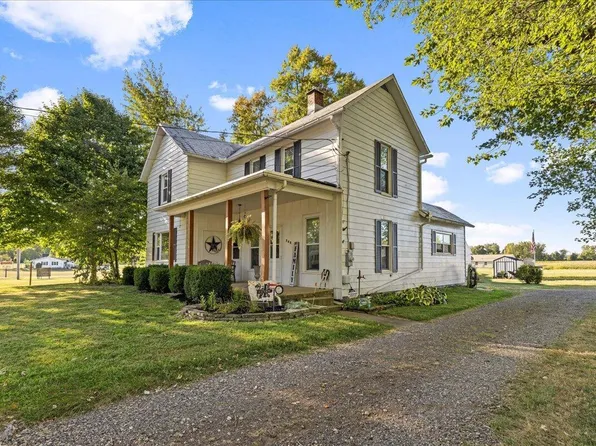 346 N Clayton St, Centerburg, OH 43011