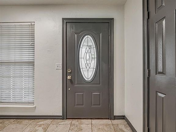 3rd image of 1300 Kelly Park Rd