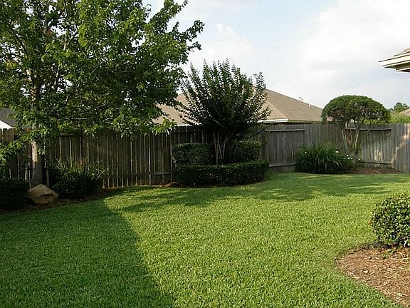 4th image of 24506 Avonbury Ln