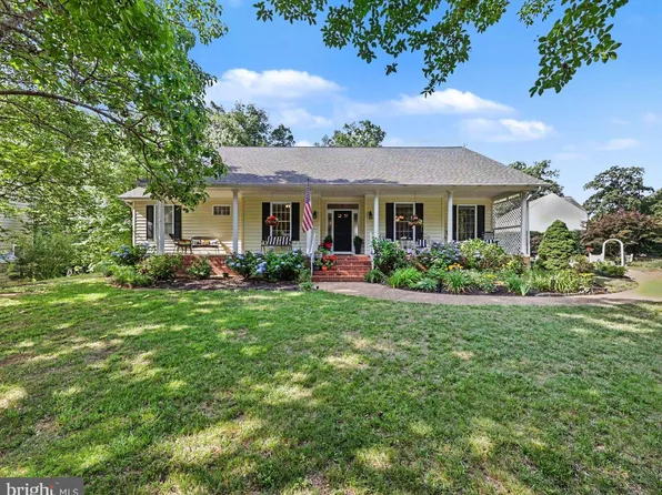 3226 Cavalry Ridge Ct, Fredericksburg, VA 22408
