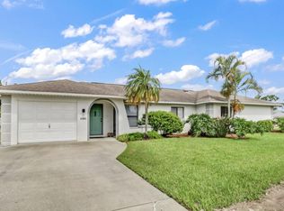 698 109th Ave N #A, Naples, FL 34108