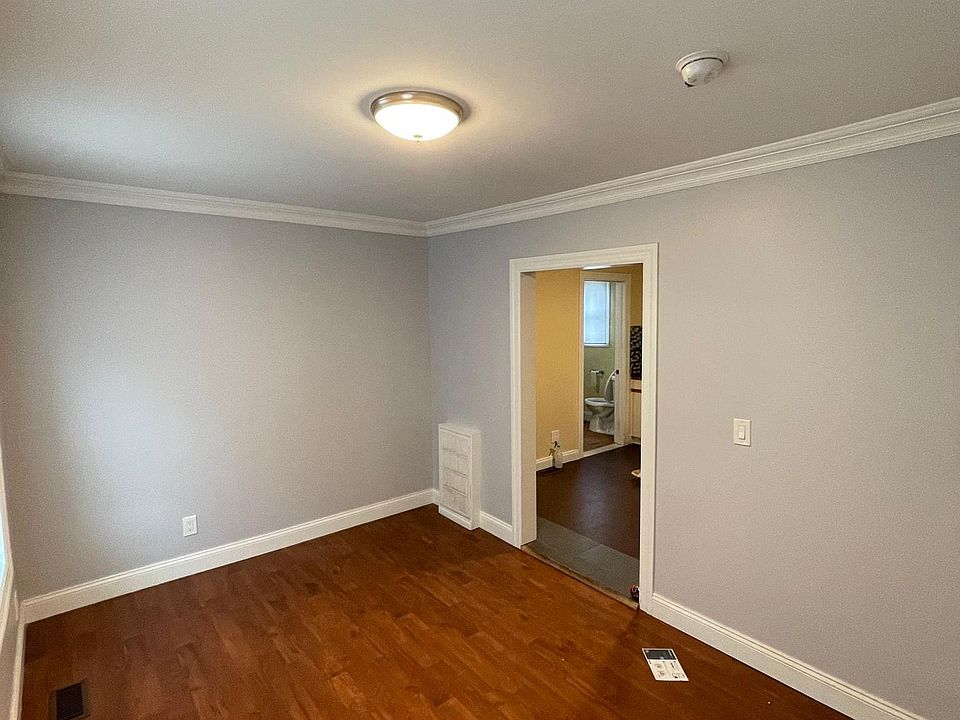 1st image of 234 Lincoln Pl Floor 1