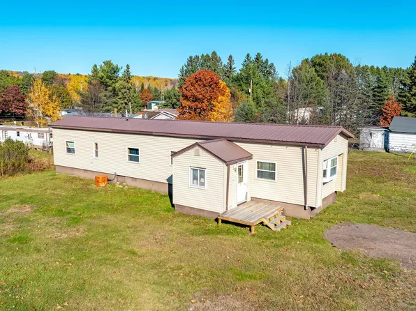 23578 Granite Ave, Dollar Bay, MI 49922