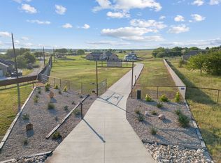 3040 Jolene Ct, Springtown, TX 76082