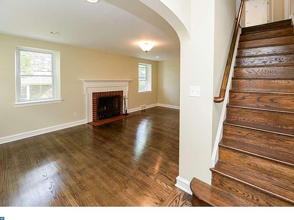 3rd image of 904 Shadeland Ave