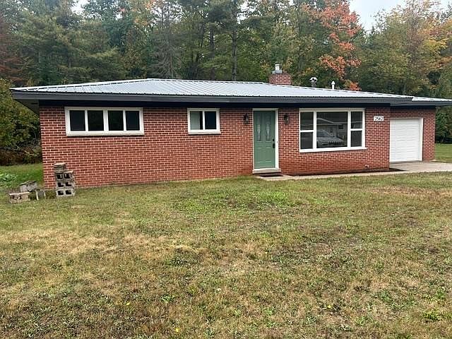 1st image of 2562 Pinewood Cir