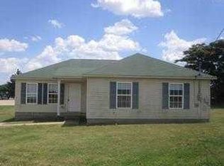 107 Stout Cv, Covington, TN 38019