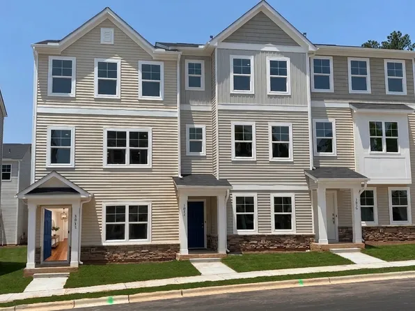 3015 Honeymyrtle Ln, Durham, NC 27703